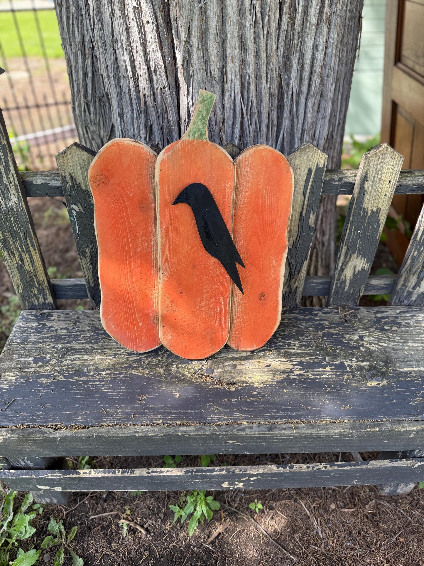 Wooden Fall Pumpkin Decor, Cedar wood pumpkin with crow, pumpkin door hanger, Fall Home Decor, rustic fall decor, handmade pumpkin hanger