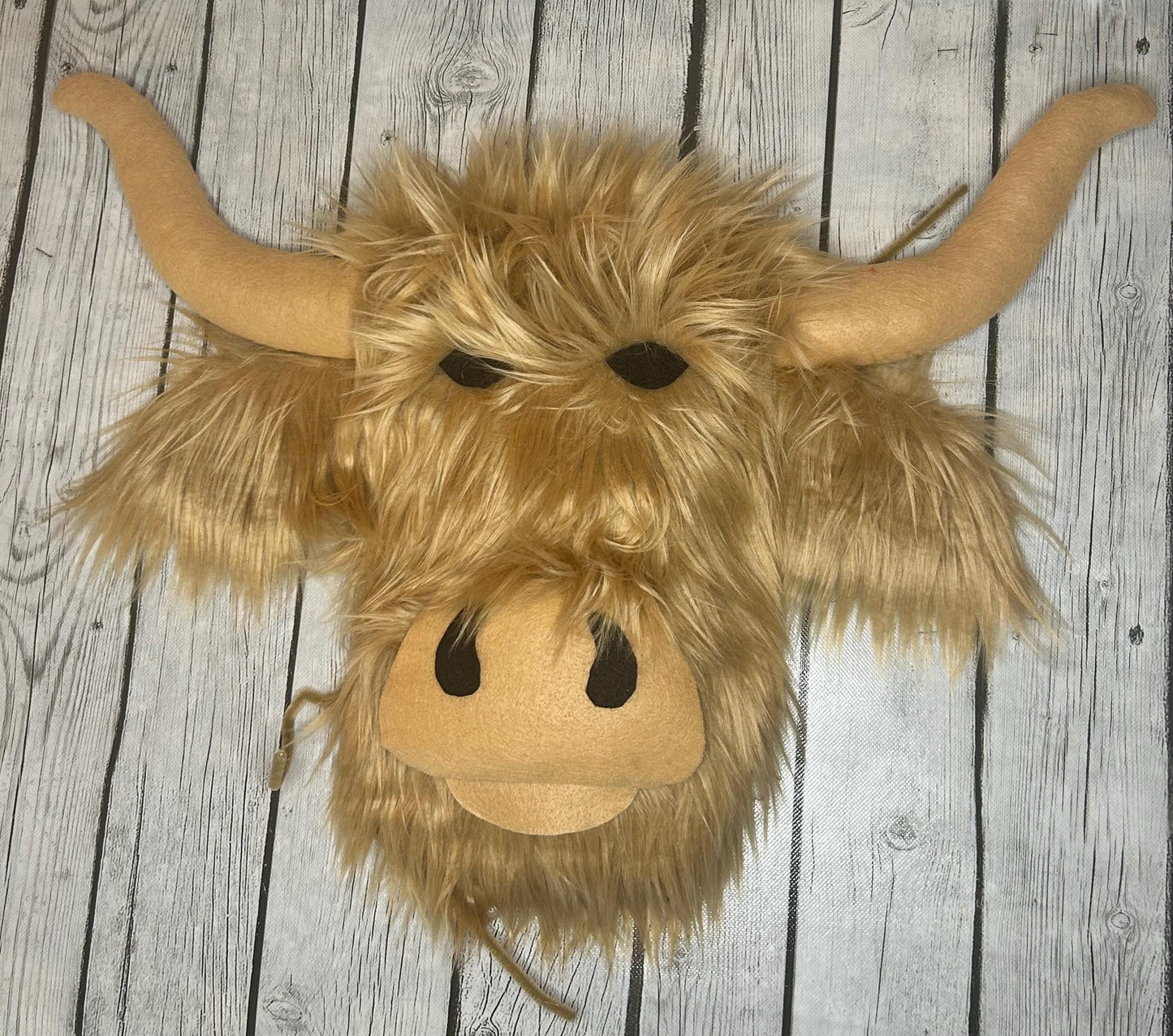 Highland Cow Wreath Attatchment white and brown highland cow wreath everyday wreath big wreath wall art, WAM attachment, Derikas Pattern