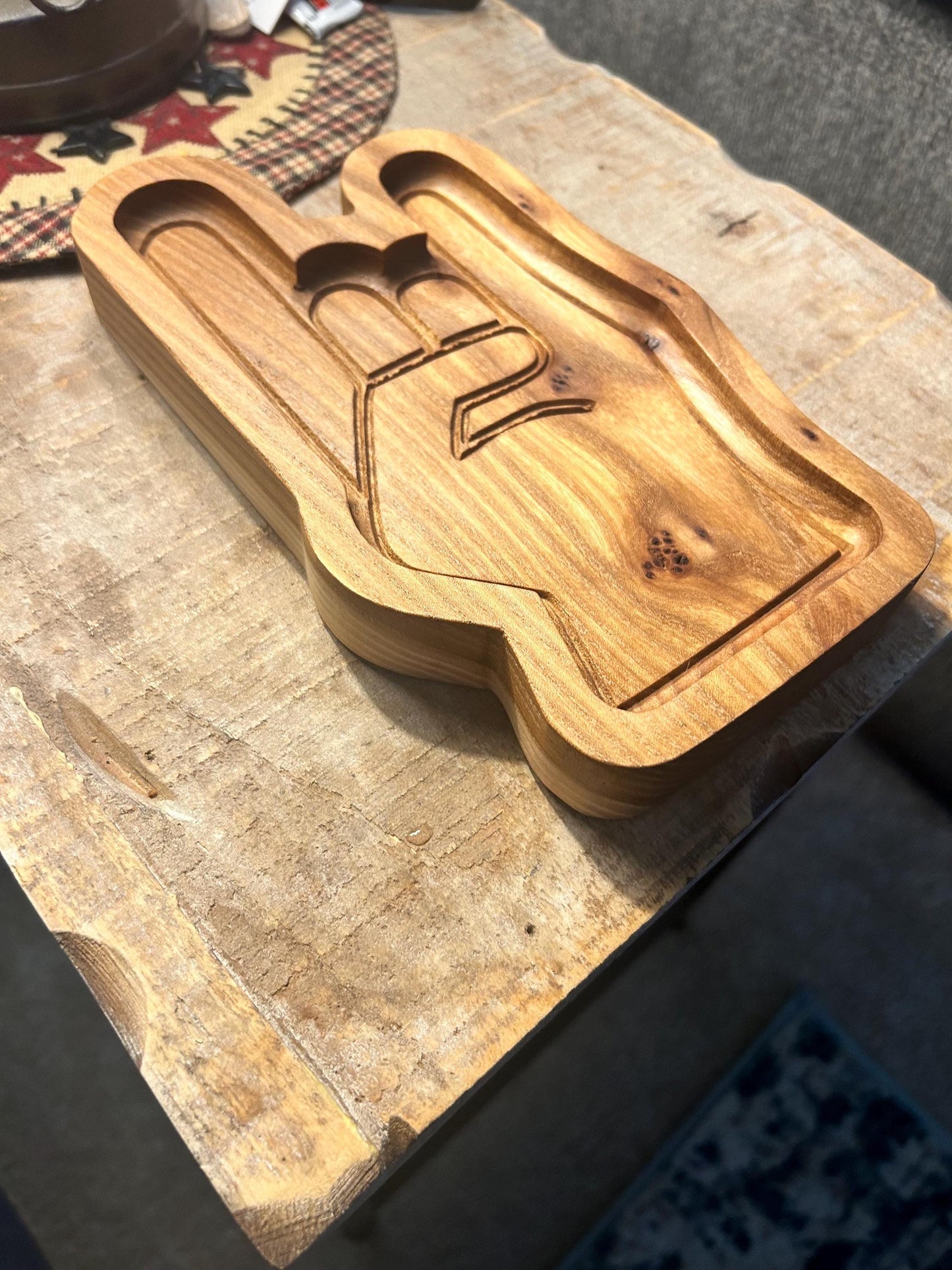 Rock and Roll Tray, Tray with Rock and Roll hand symbol, Fun Catch all tray, Perfect gift for anyone, Home Decor, storage for jewelry money