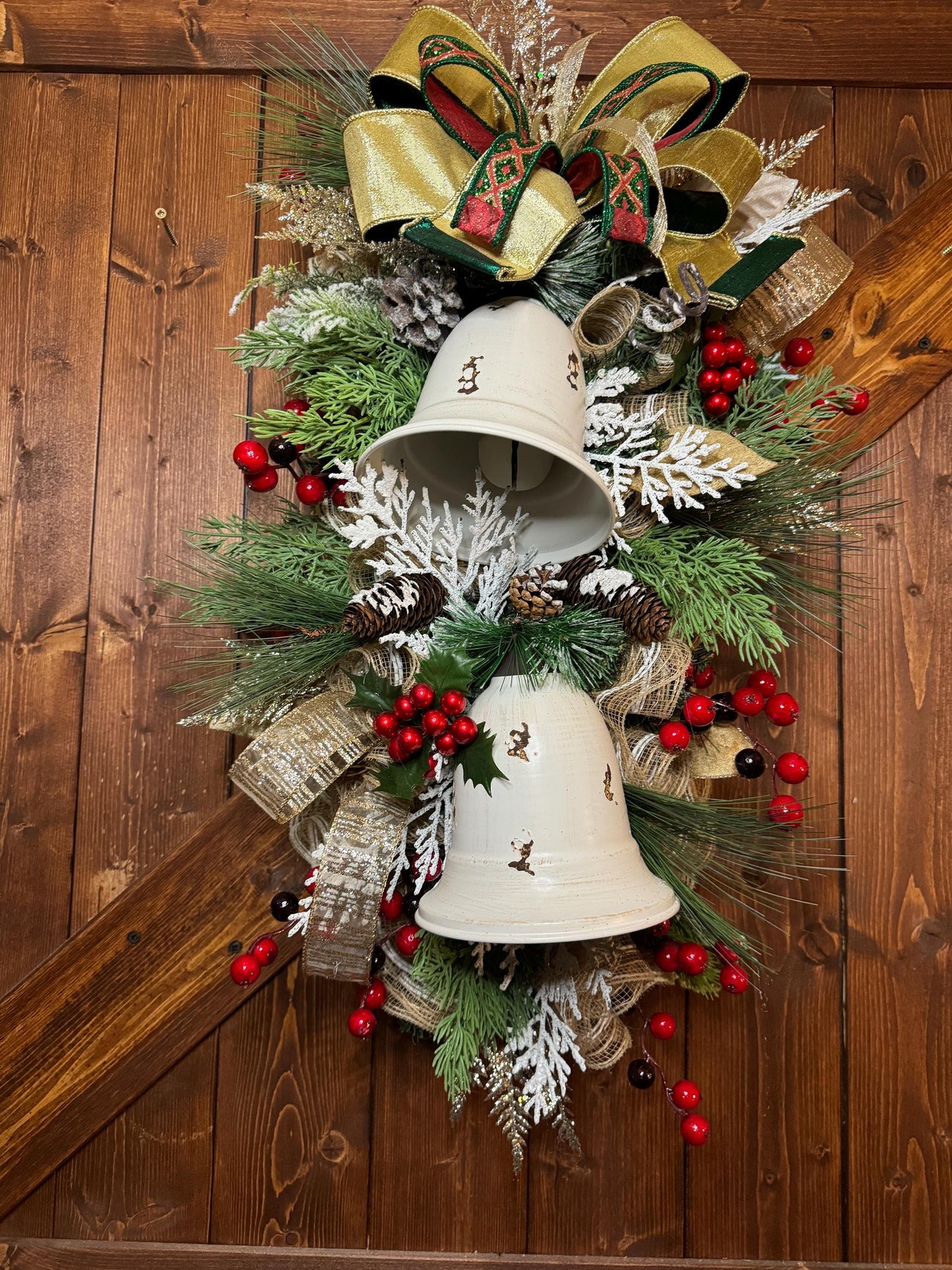 Elegant Bell Swag for winter, Bell Swag with Berries and winter greenery, Minimalist door wreath, Christmas Wreath, Front Porch Bell decor