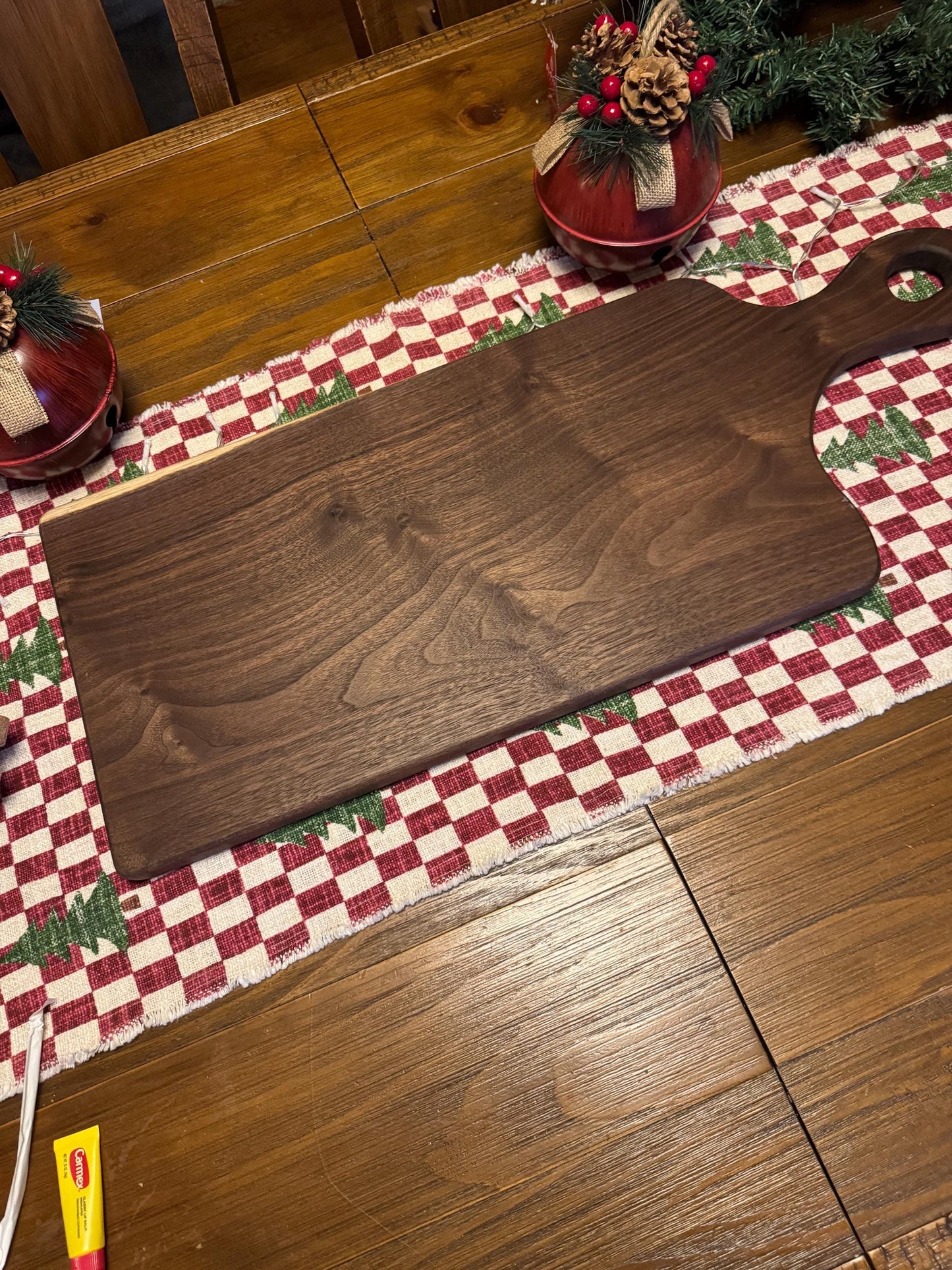 walnut cutting board