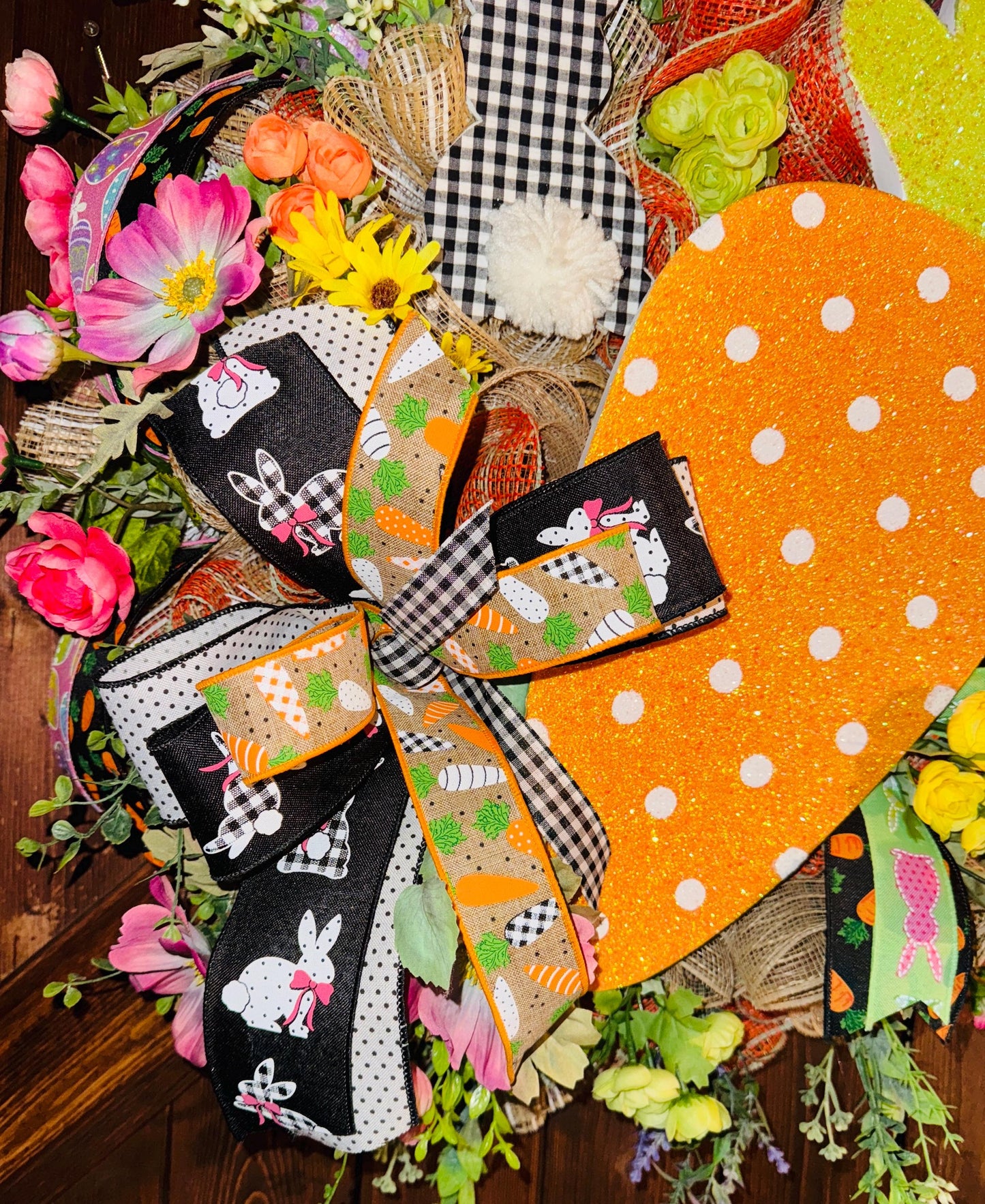 Easter Spring Carrot Rabbit Wreath, Carrot Gingham Bunny Wreath, Spring Floral Wreath, Fsrmhouse Easter Wreath, country Easter Wreath