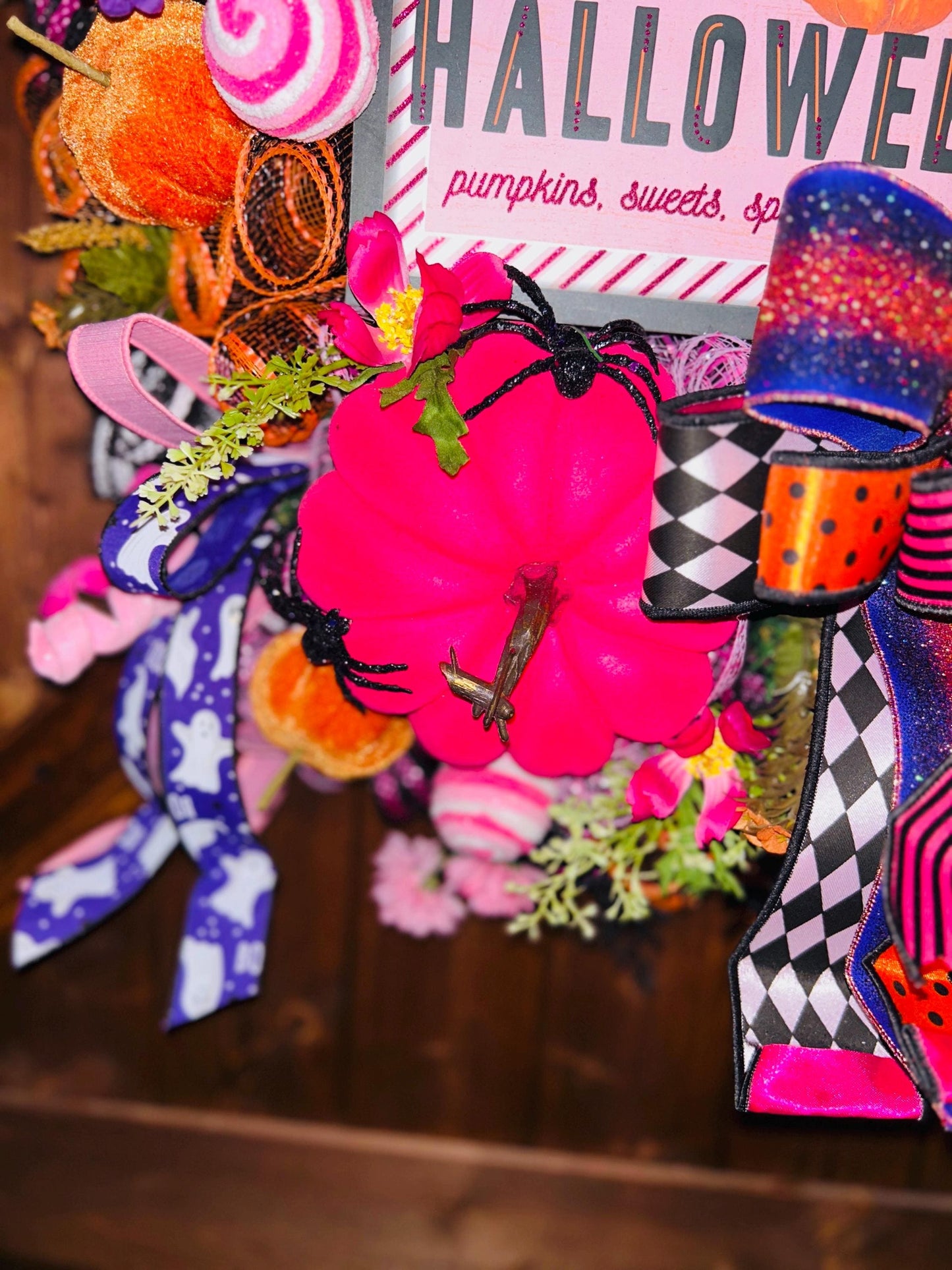 Pink Halloween Wreath Cute Halloween Wreath with candy & ghosts Front Door Fall Decor Black and pink Halloween Wreath Candy themed Wreath